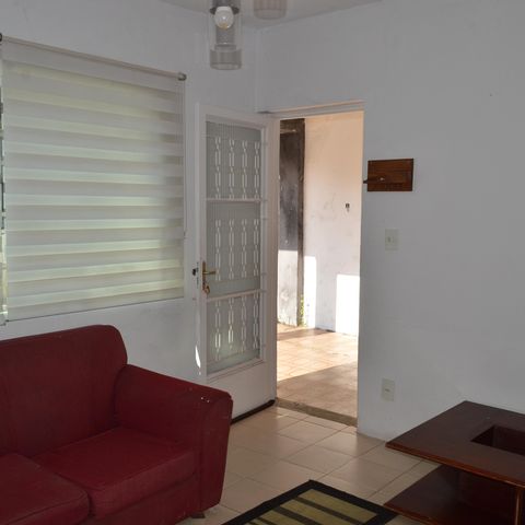 Casa para alugar com 300m², 4 quartos e 3 vagasSala