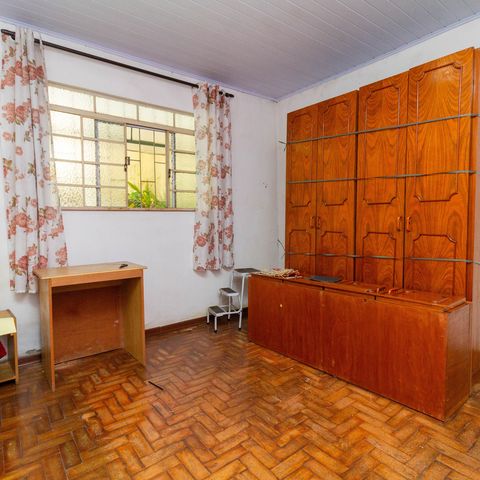 Casa à venda com 100m², 2 quartos e 2 vagas Casa à venda com 100m², 2 quartos e 2 vagasQuarto 2