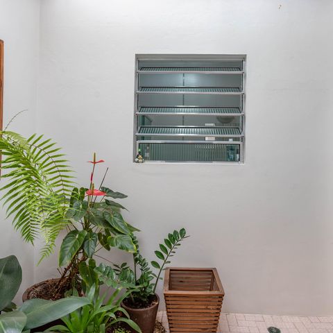 Casa para alugar com 300m², 3 quartos e sem vagaJardim de inverno