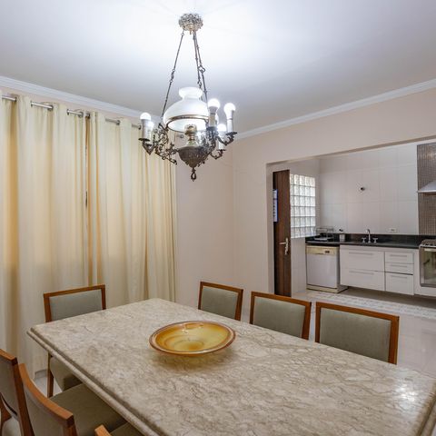 Casa para alugar com 300m², 3 quartos e sem vagaCopa