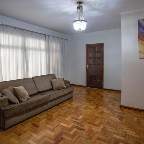 Casa para alugar com 300m², 3 quartos e sem vagaSala