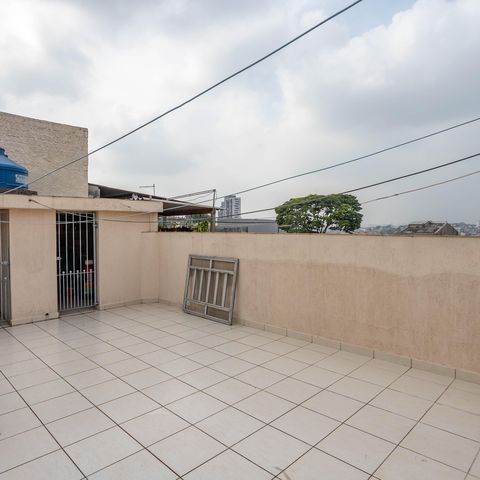 Casa para alugar com 300m², 3 quartos e sem vagaTerraço