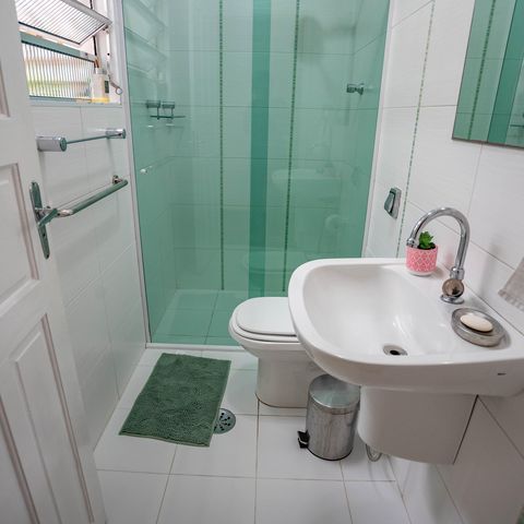 Casa para alugar com 300m², 3 quartos e sem vagaBanheiro social