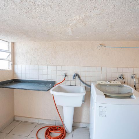Casa para alugar com 300m², 3 quartos e sem vagaÁrea de serviço