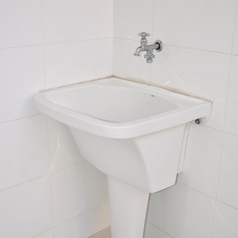 Casa à venda com 180m², 4 quartos e 4 vagas Casa à venda com 180m², 4 quartos e 4 vagasDetalhe - Churrasqueira