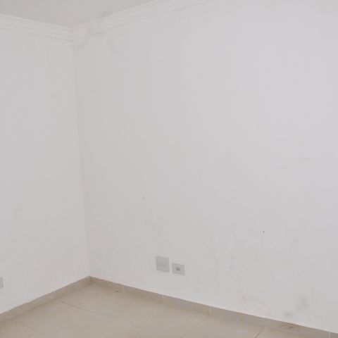 Casa à venda com 180m², 4 quartos e 4 vagas Casa à venda com 180m², 4 quartos e 4 vagasDetalhe - Dispensa ou Quarto 04