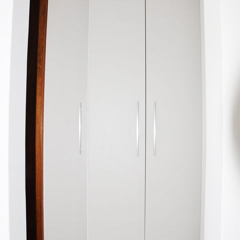 Casa à venda com 180m², 4 quartos e 4 vagas Casa à venda com 180m², 4 quartos e 4 vagasDetalhe - Closet