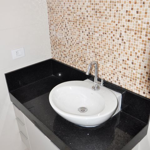 Casa à venda com 180m², 4 quartos e 4 vagas Casa à venda com 180m², 4 quartos e 4 vagasDetalhe - Suíte