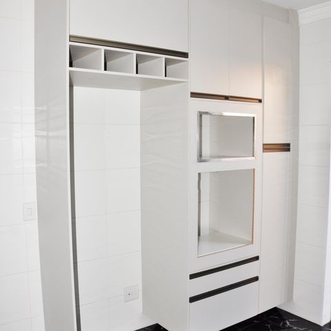 Casa à venda com 180m², 4 quartos e 4 vagas Casa à venda com 180m², 4 quartos e 4 vagasDetalhe - Cozinha Americana