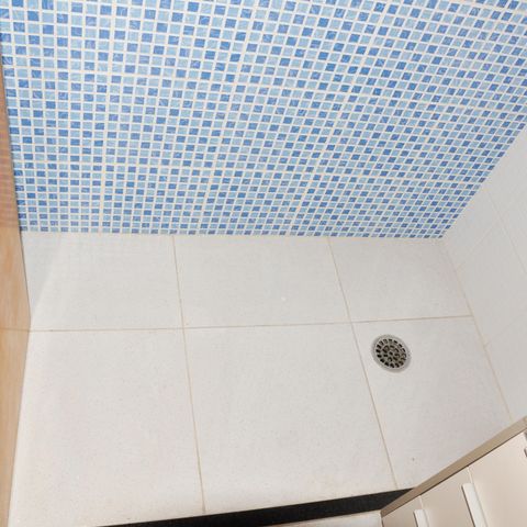 Casa à venda com 180m², 4 quartos e 4 vagas Casa à venda com 180m², 4 quartos e 4 vagasDetalhe - Suíte