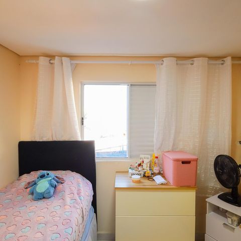 Casa à venda com 200m², 4 quartos e 2 vagasQuarto 2