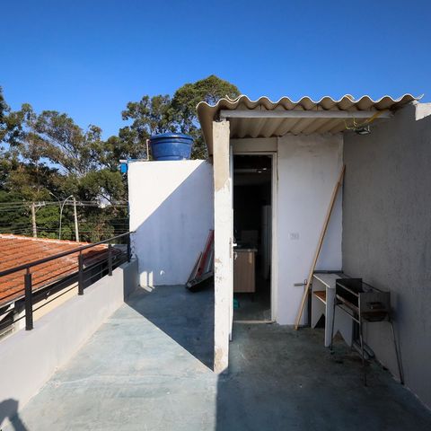 Casa à venda com 200m², 4 quartos e 2 vagasrooftop fundos