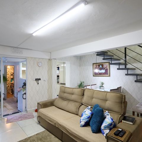 Casa à venda com 200m², 4 quartos e 2 vagasSala de estar e Jantar