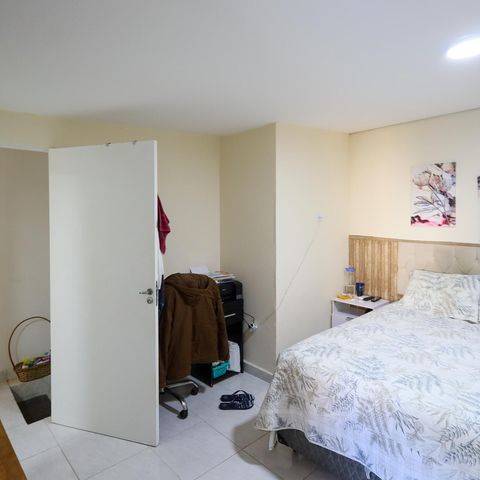 Casa à venda com 200m², 4 quartos e 2 vagasQuarto 1 suíte 