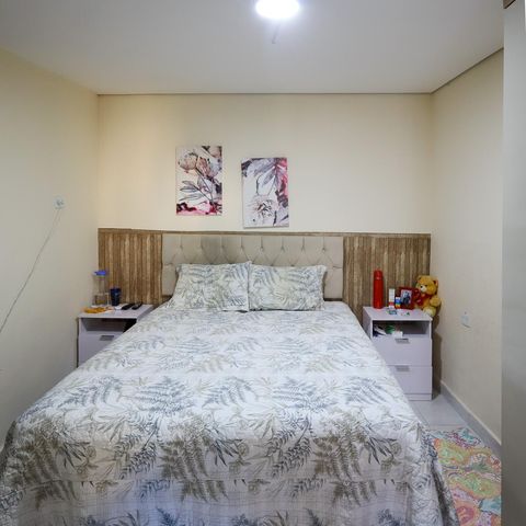 Casa à venda com 200m², 4 quartos e 2 vagasQuarto 1 suíte 