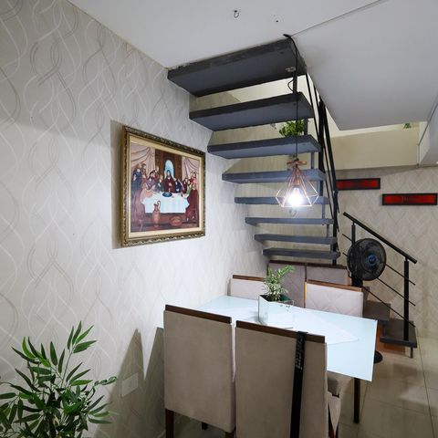 Casa à venda com 200m², 4 quartos e 2 vagasSala de estar e Jantar