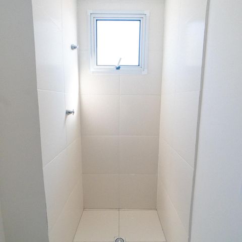 Studio à venda com 25m², 1 quarto e sem vaga Studio à venda com 25m², 1 quarto e sem vagaBanheiro