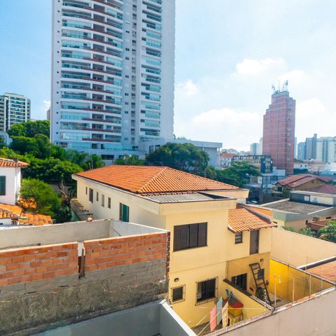Studio à venda com 25m², 1 quarto e sem vaga Studio à venda com 25m², 1 quarto e sem vagaVista da Sacada