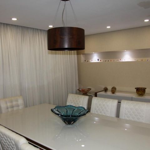 Apartamento à venda com 133m², 3 quartos e 2 vagas Apartamento à venda com 133m², 3 quartos e 2 vagasSala de Jantar