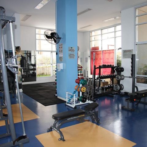 Apartamento à venda com 133m², 3 quartos e 2 vagas Apartamento à venda com 133m², 3 quartos e 2 vagasAcademia