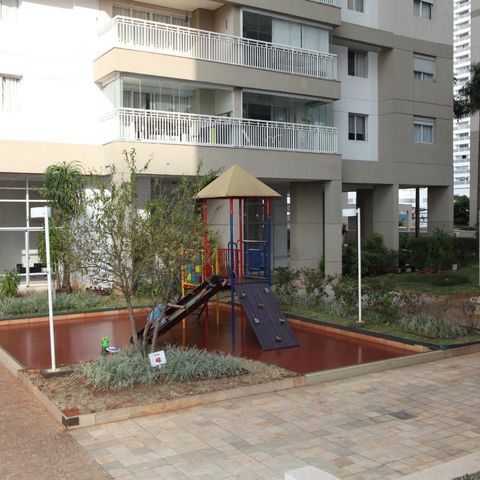 Apartamento à venda com 133m², 3 quartos e 2 vagas Apartamento à venda com 133m², 3 quartos e 2 vagasPlayground