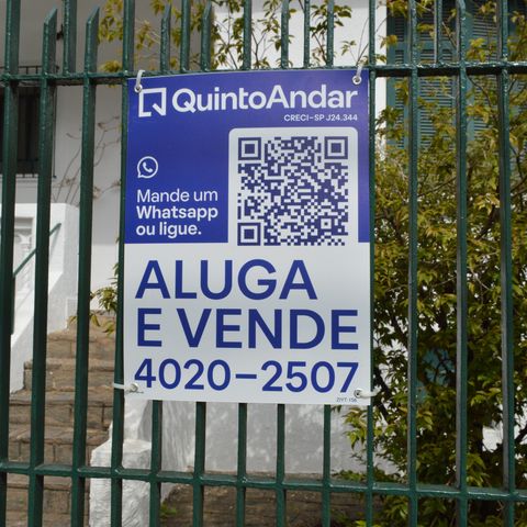 Casa à venda com 183m², 3 quartos e 2 vagasPlaquinha