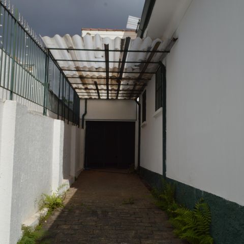 Casa à venda com 183m², 3 quartos e 2 vagasQuintal