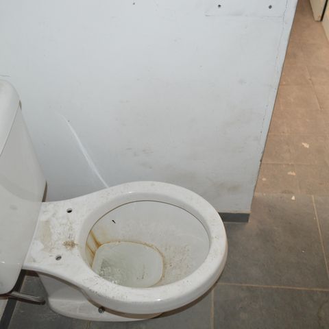 Casa à venda com 183m², 3 quartos e 2 vagasBanheiro da Edícula