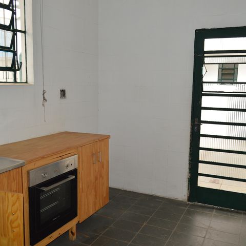 Casa à venda com 183m², 3 quartos e 2 vagasCozinha