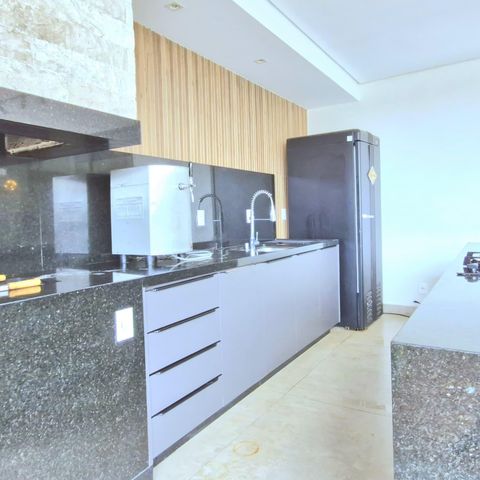 Casa de condomínio à venda com 1000m², 4 quartos e 4 vagasChurrasqueira