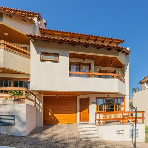Casa de condomínio à venda com 182m², 3 quartos e 2 vagas