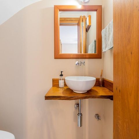 Casa de condomínio à venda com 182m², 3 quartos e 2 vagas