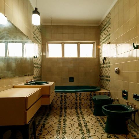 Casa para alugar com 530m², 4 quartos e 3 vagas Casa para alugar com 530m², 4 quartos e 3 vagasBanheiro da Suíte 2