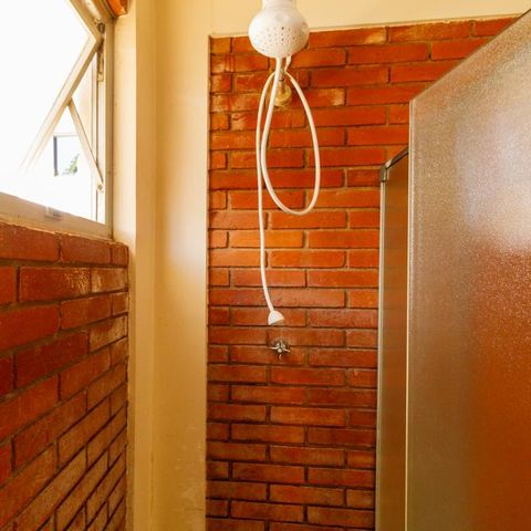 Casa para alugar com 530m², 4 quartos e 3 vagas Casa para alugar com 530m², 4 quartos e 3 vagasPiscina - Banheiro