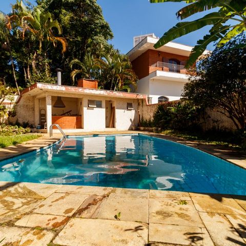 Casa para alugar com 530m², 4 quartos e 3 vagas Casa para alugar com 530m², 4 quartos e 3 vagasÁrea de lazer