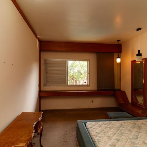 Casa para alugar com 530m², 4 quartos e 3 vagas Casa para alugar com 530m², 4 quartos e 3 vagasSuíte