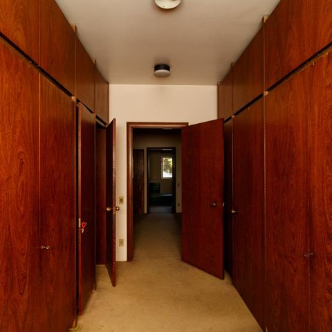 Casa para alugar com 530m², 4 quartos e 3 vagas Casa para alugar com 530m², 4 quartos e 3 vagasSuíte