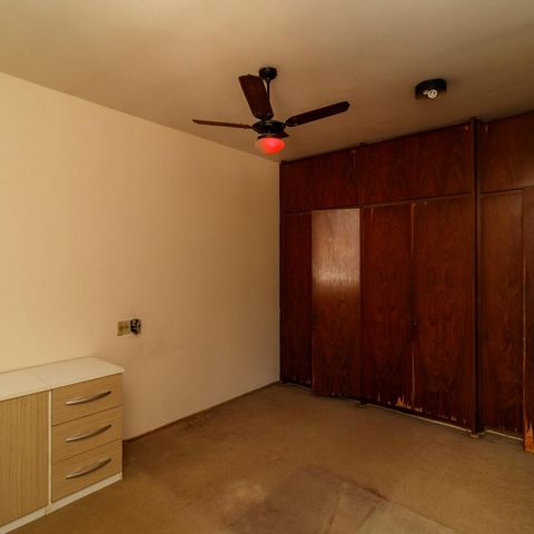 Casa para alugar com 530m², 4 quartos e 3 vagas Casa para alugar com 530m², 4 quartos e 3 vagasQuarto