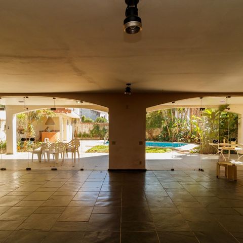Casa para alugar com 530m², 4 quartos e 3 vagas Casa para alugar com 530m², 4 quartos e 3 vagasÁrea de lazer