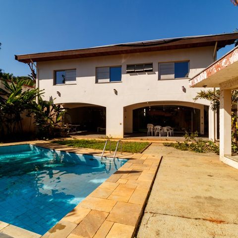 Casa para alugar com 530m², 4 quartos e 3 vagas Casa para alugar com 530m², 4 quartos e 3 vagasÁrea de lazer