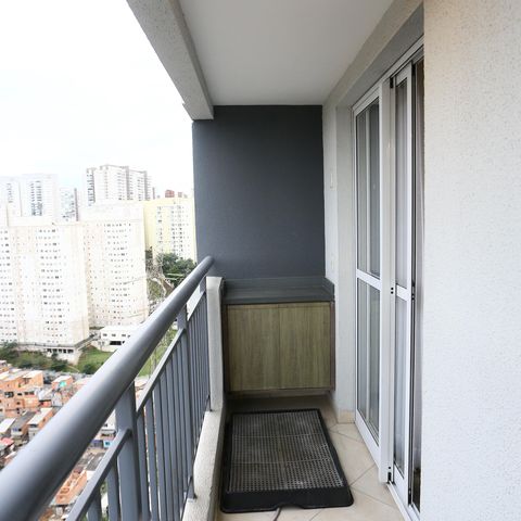 Apartamento à venda com 66m², 2 quartos e 2 vagas Apartamento à venda com 66m², 2 quartos e 2 vagasVaranda