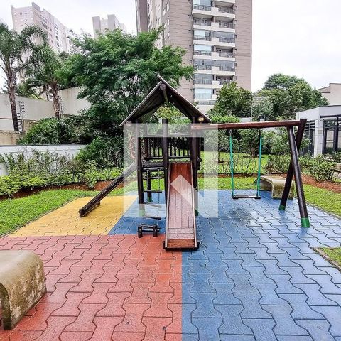 Apartamento à venda com 66m², 2 quartos e 2 vagas Apartamento à venda com 66m², 2 quartos e 2 vagasÁrea comum - Playground