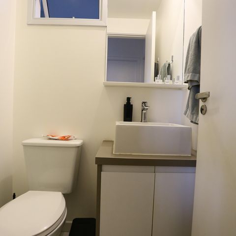 Apartamento à venda com 66m², 2 quartos e 2 vagas Apartamento à venda com 66m², 2 quartos e 2 vagasBanheiro