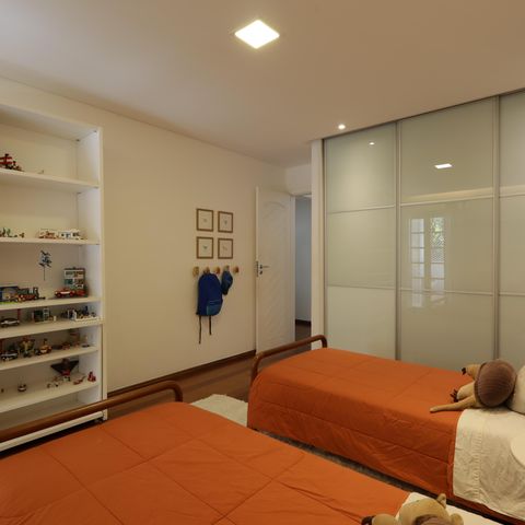 Casa à venda com 351m², 3 quartos e 3 vagasQuarto