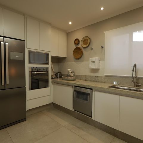 Casa à venda com 351m², 3 quartos e 3 vagasCozinha