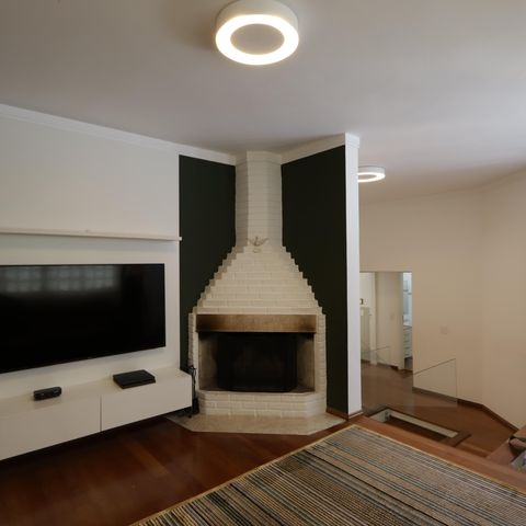 Casa à venda com 351m², 3 quartos e 3 vagasSala Intima