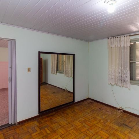 Casa à venda com 320m², 3 quartos e 2 vagas Casa à venda com 320m², 3 quartos e 2 vagasCasa 2 Quarto