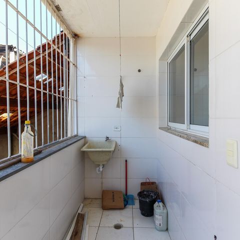 Casa à venda com 125m², 2 quartos e 2 vagas Casa à venda com 125m², 2 quartos e 2 vagasÁrea de Serviço