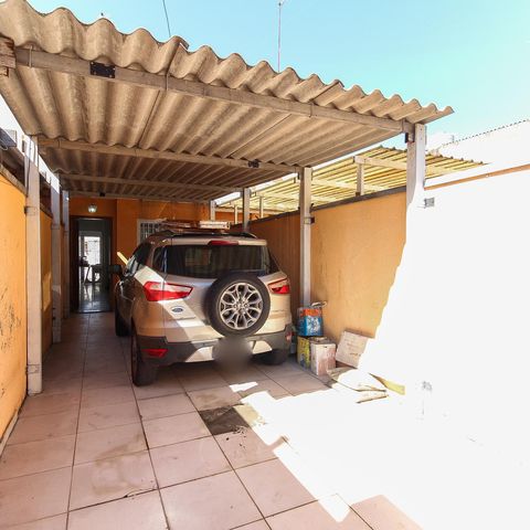 Casa à venda com 125m², 2 quartos e 2 vagas Casa à venda com 125m², 2 quartos e 2 vagasGaragem