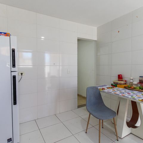 Casa à venda com 125m², 2 quartos e 2 vagas Casa à venda com 125m², 2 quartos e 2 vagasCozinha